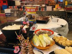 -鲜入围煮花胶鸡海鲜火锅