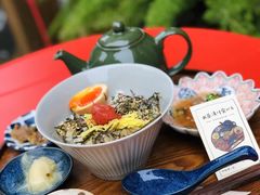 -啢啢茶寮(芳华横街店)