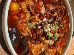 -东口码头·烧鸽子·鱼头泡饼·地方菜(金鹰悦城店)