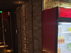 -臻享养生·SPA·影院式足道(汇臻店)