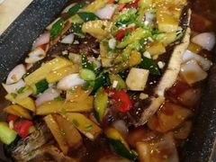 -重庆万州烤鱼(鼎好鱼餐饮临港宝龙店)