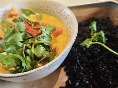 泰式黄咖喱鲷鱼虾仁饭-Wagas沃歌斯(汇智店)