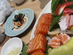 -花和海鲜自助(梅江店)