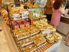 -Caidie Bakery采蝶轩(百越店)