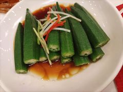 -九花山烤鸭店