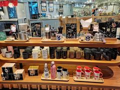 零售区-星巴克臻选(广州太古汇店)