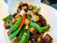 蒜香核桃雪花牛肉-上海金桥红枫万豪酒店-万豪中餐厅