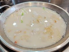 -老来福·非遗酸汤兔(凯旋路店)