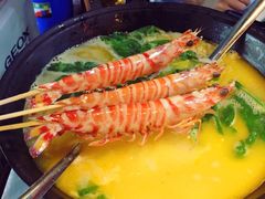 -鲜入围煮花胶鸡海鲜火锅