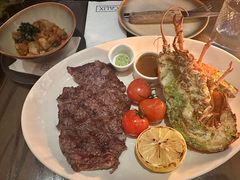 肉眼牛排配龙虾-Calix&Lay's(新天地店)