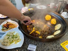 -缘福乡村铁锅炖民宿(八达岭店)