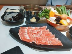 -呷哺呷哺 黄金牧场 (新中关购物中心店)