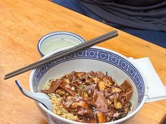 蛤蜊猪肝面-沪西老弄堂面馆(定西路店)