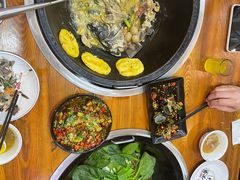 -曹丞相·地锅鸡·地锅鱼(武林店)