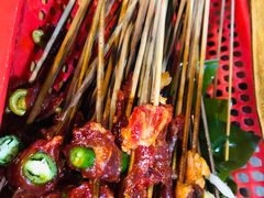 -何氏串串香火锅(翠亨店)