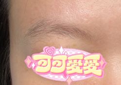 -一个差评成就的纹眉店