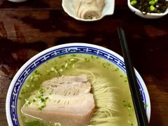 枫镇大肉面肉13面17-同得兴 Since·1995 传统苏式面馆(嘉馀坊店)