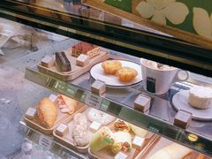 -LAVAZZA拉瓦萨咖啡(中航城君尚购物中心店)