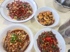 -笨罗卜浏阳菜馆(太平街店)