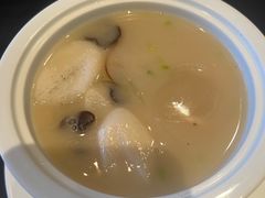 花胶黄鱼羹-新荣记(椒江店)