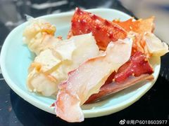 -淡尾·海鲜自助概念餐厅(虹桥南丰城店)
