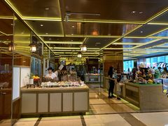 -大中华希尔顿酒店-念自助餐·嗨啤·小龙虾