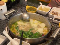 -一席地·本地鸡窝·杭帮鸡火锅(萧山银隆百货店)