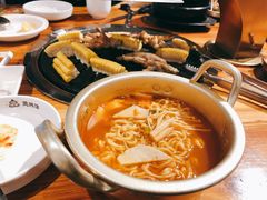-万兴佳烤肉·长白山老味道(宏泰广场店)