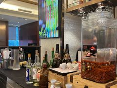 -东方红海鲜百汇(国际大厦店)