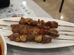 -汗腾格里·风味餐厅(新疆驻京办店)