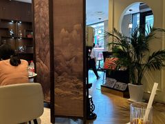 -必胜客(滨江店)