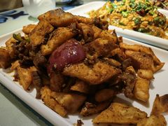蒸馕炒烤肉-撒拉花儿·新疆菜·清真(太阳宫店)