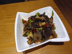 -隔壁老王·家常云南菜(花巷店)