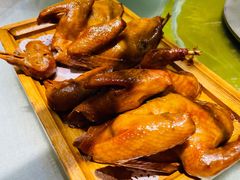 黄泥烧鸽子-7号院家宴.烧鸽子(门头沟店)