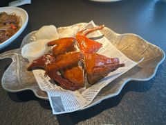 -蝴蝶里·粤菜·点心(滨江龙湖店)