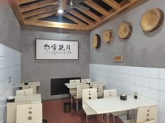 -闫家驴肉老店(华电一校店)