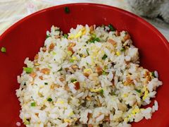 -江城燕子大排档(江汉路步行街店)