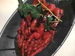吮指鸡爪-桂满陇天书(南京德基旗舰店)