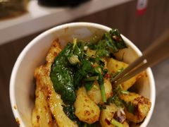 东寺街街边炸洋芋-小北饵块&饵丝之滇(南锣鼓巷店)