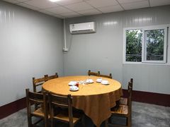 包厢-拉叔扇鸡