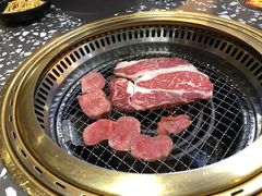 -黑牛の場烤肉(摩天活力城店)