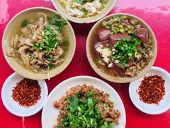-谢老五跷脚牛肉·非遗传承店