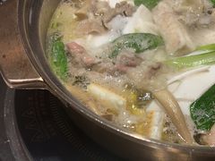 -喃喃椰·糟粕醋·椰子鸡火锅(七堡花园店)