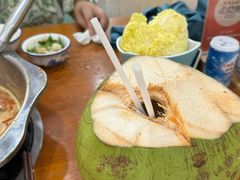 -老何家后安粉·糟粕醋海鲜火锅(三亚湾椰梦长廊店)