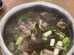 -黑竹沟新场牛肉火锅