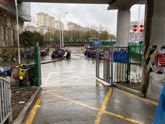 -秀沿路(地铁站)