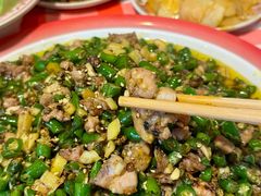 -老方桌烂蹄花川菜馆(九龙坡店)
