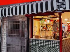 -捌贰虾蟹·江湖菜馆(江汉路店)