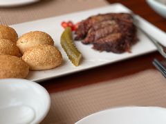 四季招牌烤牛肋-民族饭店-四季餐厅