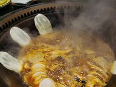 地锅贴饼-地锅公社·现炒地锅鸡·地锅鱼·夜宵(罗锦路店)